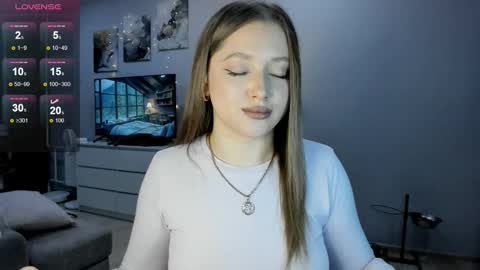 Julia and Julia online show from October 14, 7:17 pm