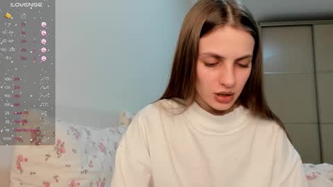 Julia and Julia online show from January 14, 8:28 pm