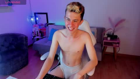 Juandii online show from February 9, 6:21 pm