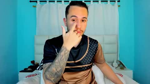 Juan online show from November 18, 1:41 am