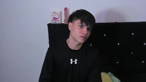 JUAN  independent model online show from January 7, 11:26 am