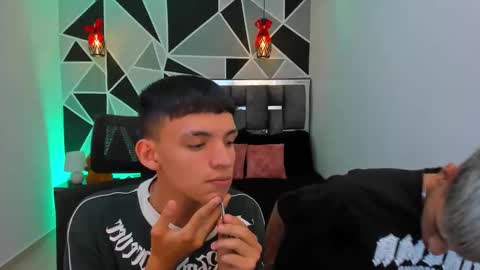 JuanSteven online show from May 2, 3:56 am