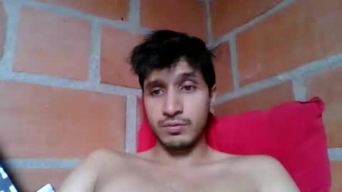 juanc23_371 online show from January 27, 10:16 pm