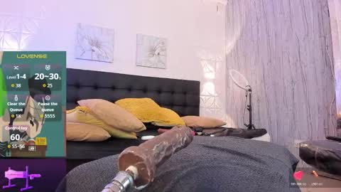 Juan David online show from December 13, 7:53 pm