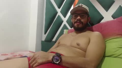 juanfe_style online show from September 13, 4:37 am