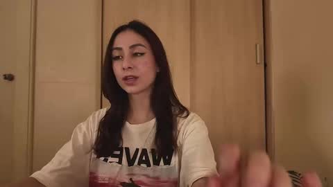 Snapshot of juanilla99 chatting on October 20, 4:39 am juanilla99 online show from October 20, 4:39 am