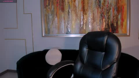 Juanita Clay online show from March 26, 6:35 pm