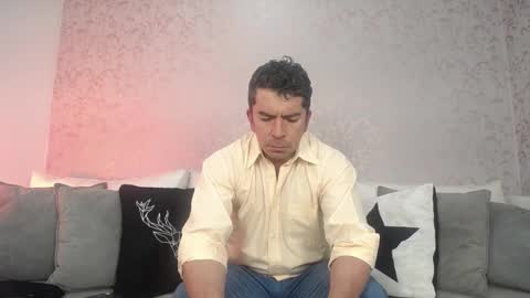 Snapshot of juank_fit45 chatting on October 1, 1:43 pm Juan k online show from October 1, 1:43 pm