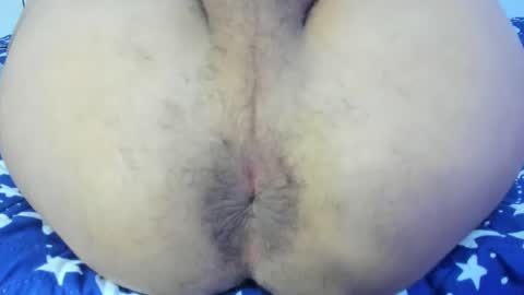 juansuarez204 online show from October 2, 11:58 pm