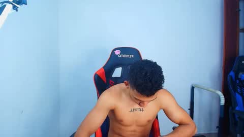 Snapshot of juansw66 chatting on September 16, 3:53 am juansw66 online show from September 16, 3:53 am