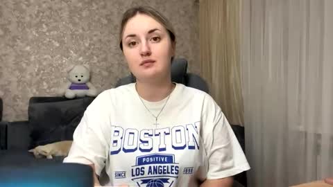 Snapshot of judevalenti chatting on October 1, 6:18 pm JudeValenti online show from October 1, 6:18 pm