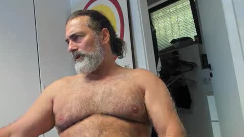 Snapshot of juergenkru chatting on September 22, 12:09 pm Giovanni50pro online show from September 22, 12:09 pm