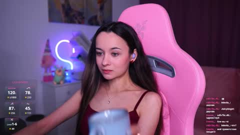 Angelina online show from February 5, 2:09 pm