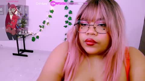 EleN online show from December 4, 8:56 pm