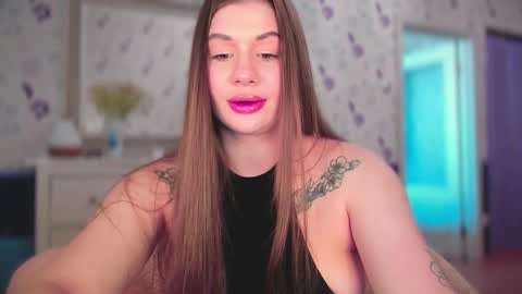 Snapshot of juicyhelenx chatting on September 21, 12:42 pm Elena online show from September 21, 12:42 pm