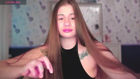 Snapshot of juicyhelenx chatting on October 2, 2:27 pm Elena online show from October 2, 2:27 pm