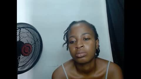 juicykinkx online show from November 1, 8:35 am