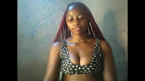 juicypiexx online show from January 9, 1:11 am