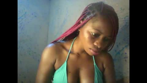 juicypiexx online show from January 5, 11:41 pm