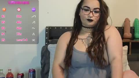 Julesss online show from February 26, 7:12 am