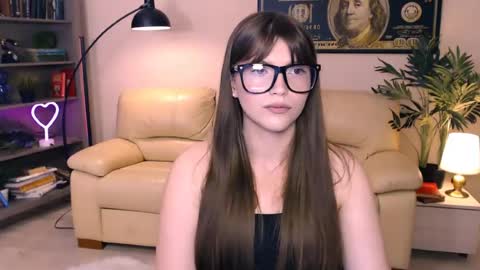 julia485262 online show from June 17, 3:17 pm