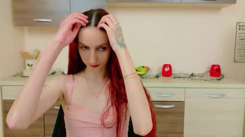 JuliaJae online show from February 3, 7:24 am