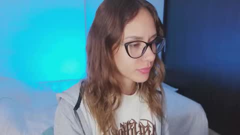Snapshot of julia_roberts420 chatting on October 19, 6:56 pm Julia Schedule 10 pm to 4 am GTM-5 online show from October 19, 6:56 pm