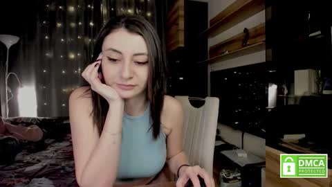 julia_t_mog online show from January 31, 9:56 pm