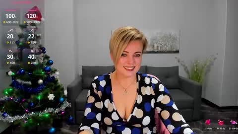 Julia online show from December 17, 1:18 pm