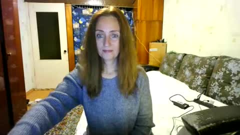 juliaa_foxi online show from September 28, 7:23 pm