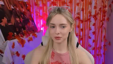 Julia online show from November 21, 11:41 am