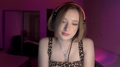 Kate online show from February 18, 6:30 pm