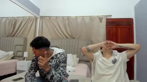 julian billy online show from February 22, 11:24 am