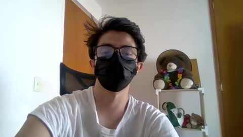 Snapshot of julian_mora7 chatting on February 23, 4:46 pm Julian Mora online show from February 23, 4:46 pm