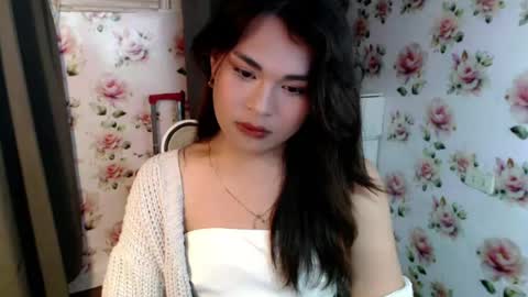 julianfoxs online show from July 14, 12:43 pm