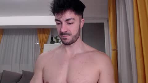 JulianRoyce online show from March 25, 12:06 am