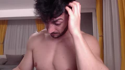 JulianRoyce online show from March 30, 1:27 am