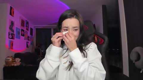 Jeimy Help me to reach 100 thumbs up online show from February 6, 1:20 am