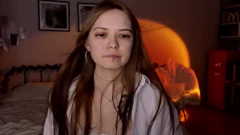 julidropp online show from May 25, 7:53 pm
