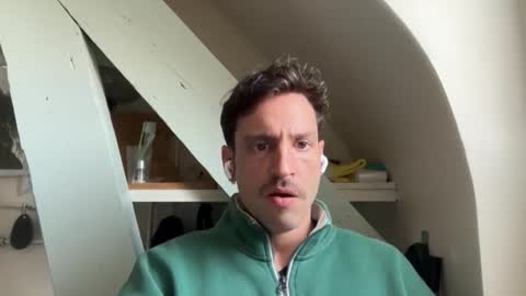 Frenchguy online show from March 8, 11:03 am