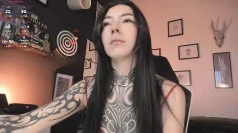 juliet_sourire online show from July 15, 1:05 pm