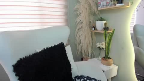 Julieta online show from June 25, 9:31 pm