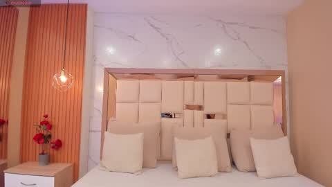     online show from February 2, 9:55 pm