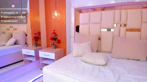     online show from March 14, 11:42 pm