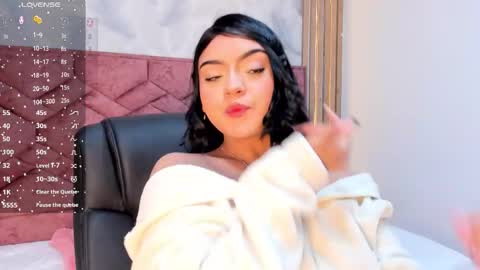 Julieta  online show from February 24, 1:03 pm