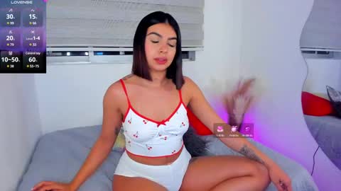 Snapshot of julietagames69 chatting on February 24, 6:05 am Julieth Gomez online show from February 24, 6:05 am