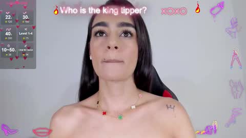 serafelle online show from December 21, 9:43 pm