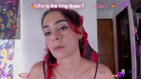 serafelle online show from December 2, 6:38 pm