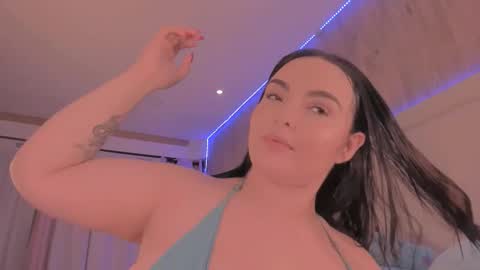 Julieta Vargas online show from November 28, 3:19 pm