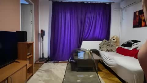 Rose online show from March 8, 9:24 am